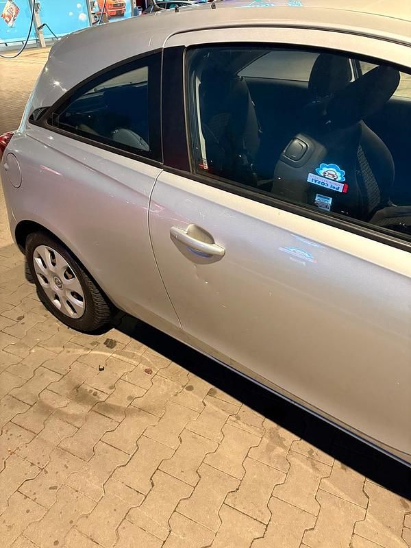 Usata Opel Corsa 90 CV (66 kW) 2016 Grigio Utilitaria