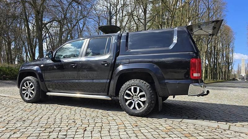 Gebraucht VW Amarok 163 PS (119 kW) 2011 Schwarz Pickup