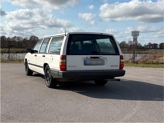 Gebraucht Volvo 740 112 PS (82 kW) 1991 Weiß Kombi