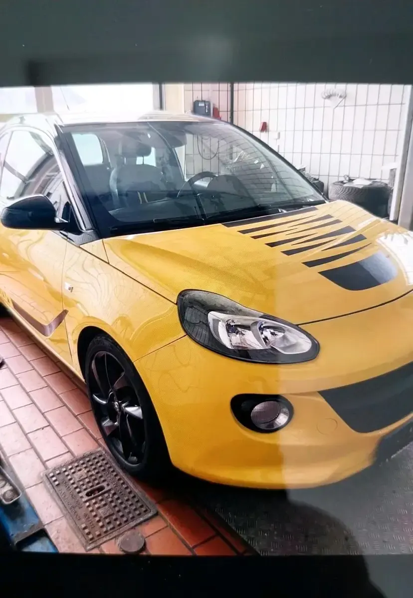 Gebraucht Opel Adam 100 PS (73 kW) 2013 Gelb Kleinwagen