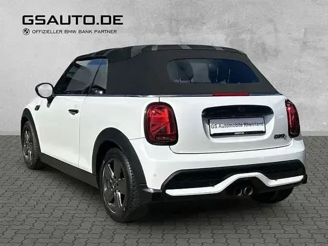 Używany Mini Cooper S 178 KM (130 kW) 2023 Andere Hatchback