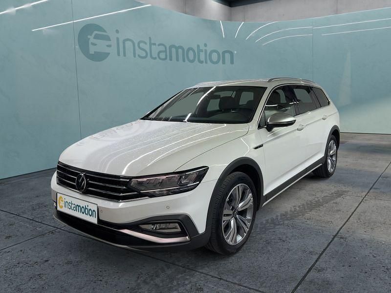 Weiß Gebraucht 2021 VW Passat Kombi | 29.249 € (Fairer Preis) - Bild 1/4