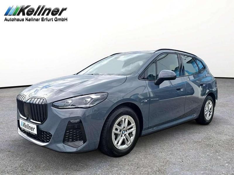 Sparkling kupfergrau met. Gebraucht 2025 BMW 220 M Sport Kombi | 34.890 € (Fairer Preis) - Bild 1/4