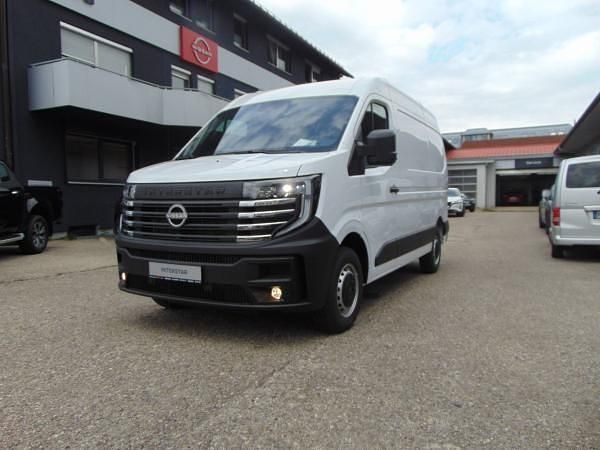 Weiß (mineral whi (weiß)) Neu 2025 Nissan Interstar N-Connecta Van | 29.990 € - Bild 1/4