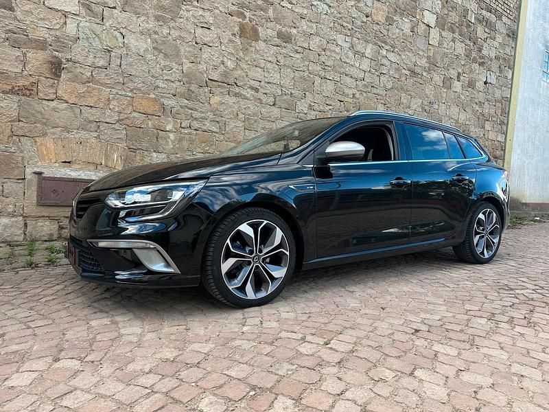 Schwarz Gebraucht 2020 Renault Mégane GT Line GT-Line Kombi | 13.700 € (Fairer Preis) - Bild 1/4