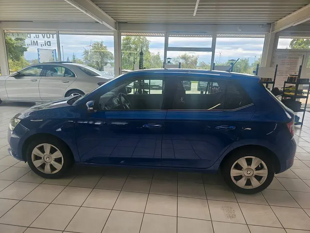 Gebraucht Skoda Fabia Active 60 PS (44 kW) 2021 Blau Kleinwagen