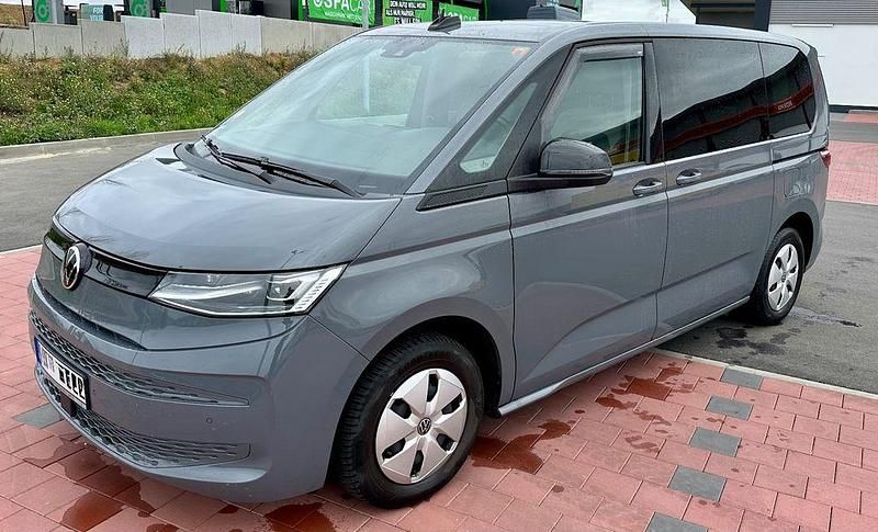 Grau Gebraucht 2023 VW T7 Van | 42.990 € (Superpreis) - Bild 1/4