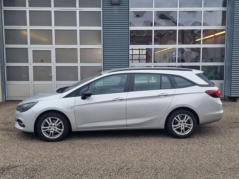 Gebraucht Opel Astra Business 122 PS (89 kW) 2021 Silber Kombi