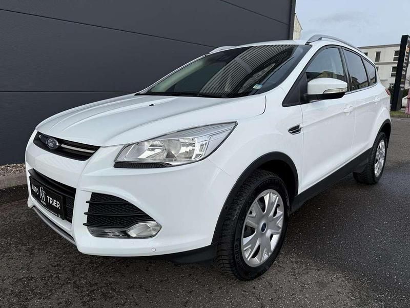Gebraucht Ford Kuga SYNC Edition 150 PS (110 kW) 2015 Frostweiß