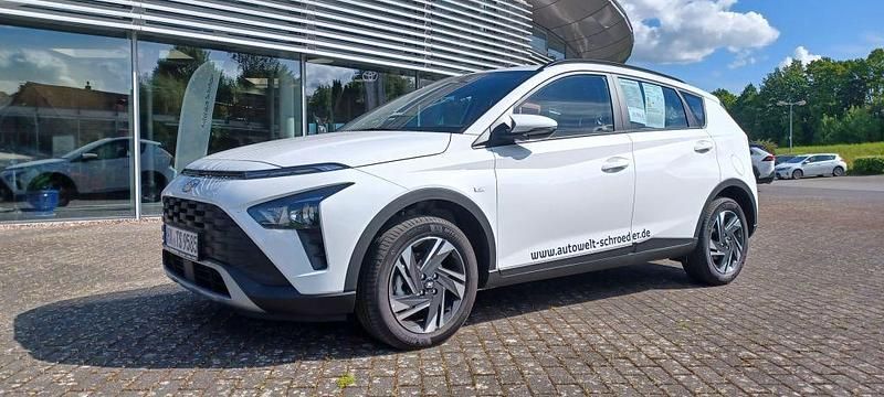 Weiß Gebraucht 2025 Hyundai Bayon Select SUV | 19.480 € (Fairer Preis) - Bild 1/4
