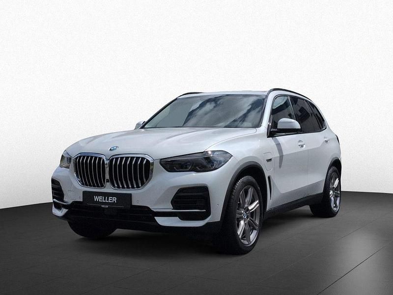 Mineralweiß Gebraucht 2022 BMW X5 Comfort Edition SUV | 56.690 € (Superpreis) - Bild 1/4