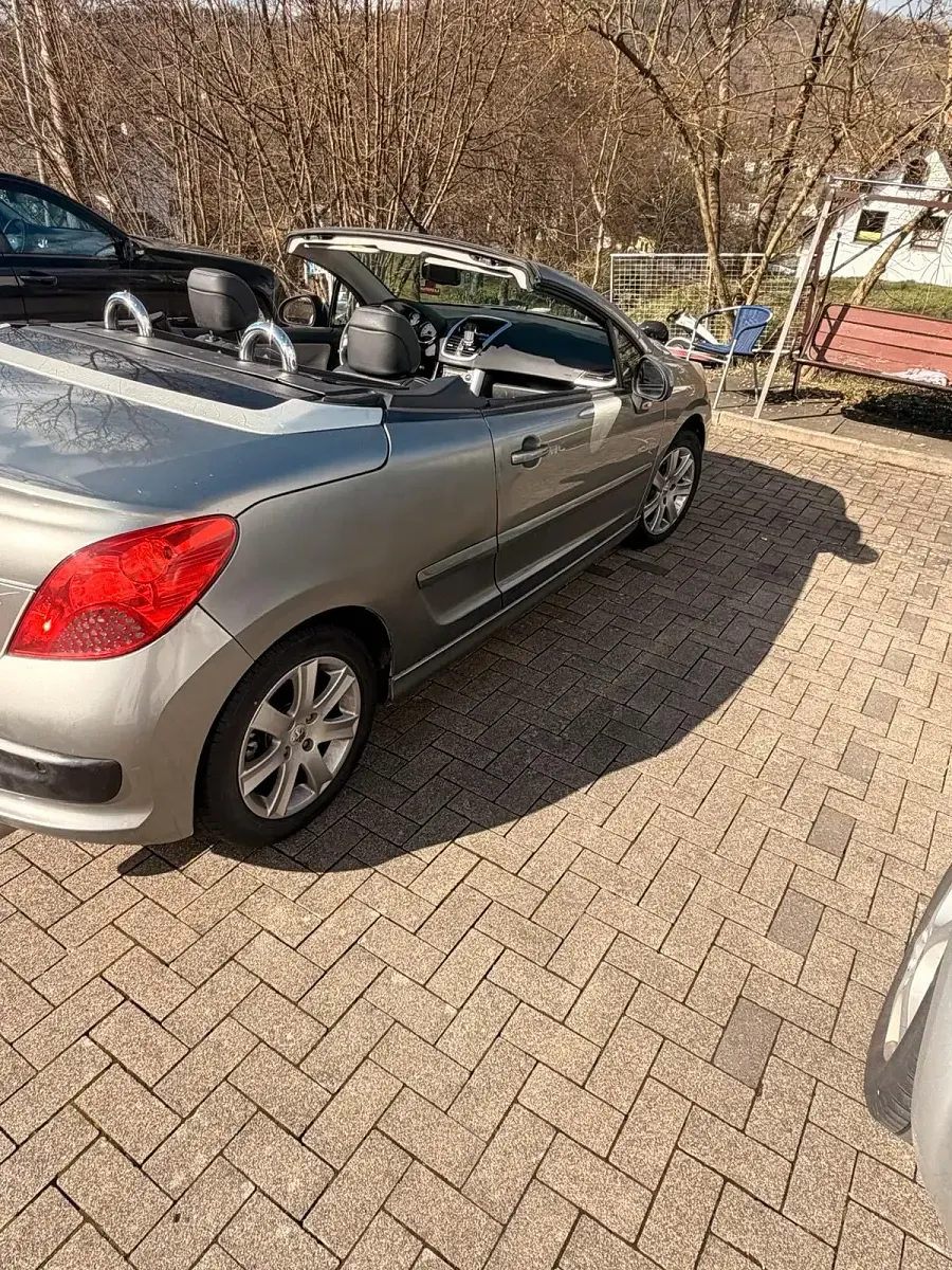 Gebraucht Peugeot 207 110 PS (80 kW) 2008 Gold Kombi