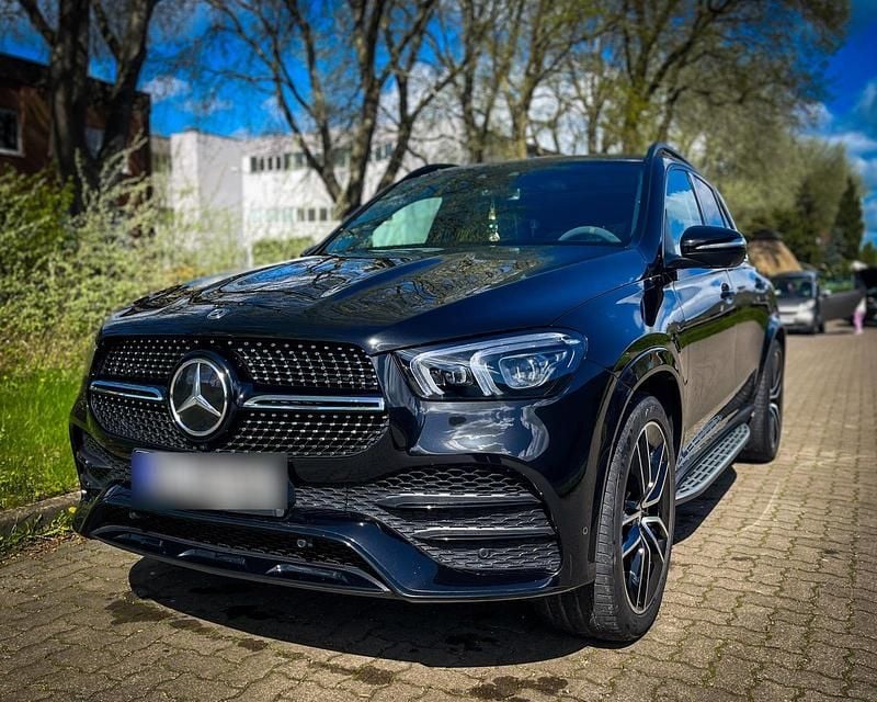 Schwarz Gebraucht 2019 Mercedes GLE350 SUV | 52.000 € - Bild 1/4