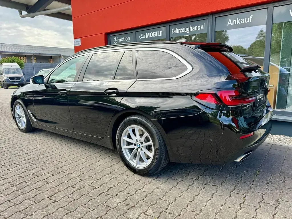 Gebraucht BMW 530 286 PS (210 kW) 2023 Schwarz ii Kombi
