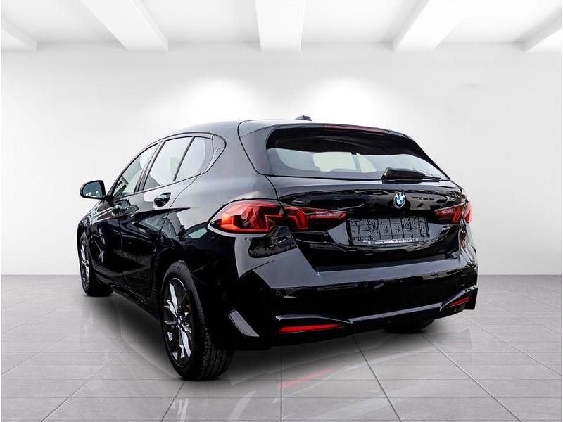 Gebraucht BMW 120 Shadowline 170 PS (125 kW) 2024 Schwarz Kleinwagen
