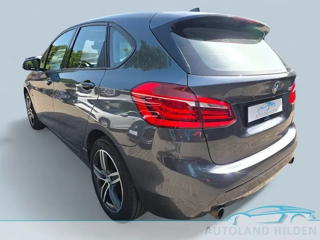 Gebraucht BMW 220 Active Tourer Sport Line 192 PS (141 kW) 2017 Grau Van / Kleinbus