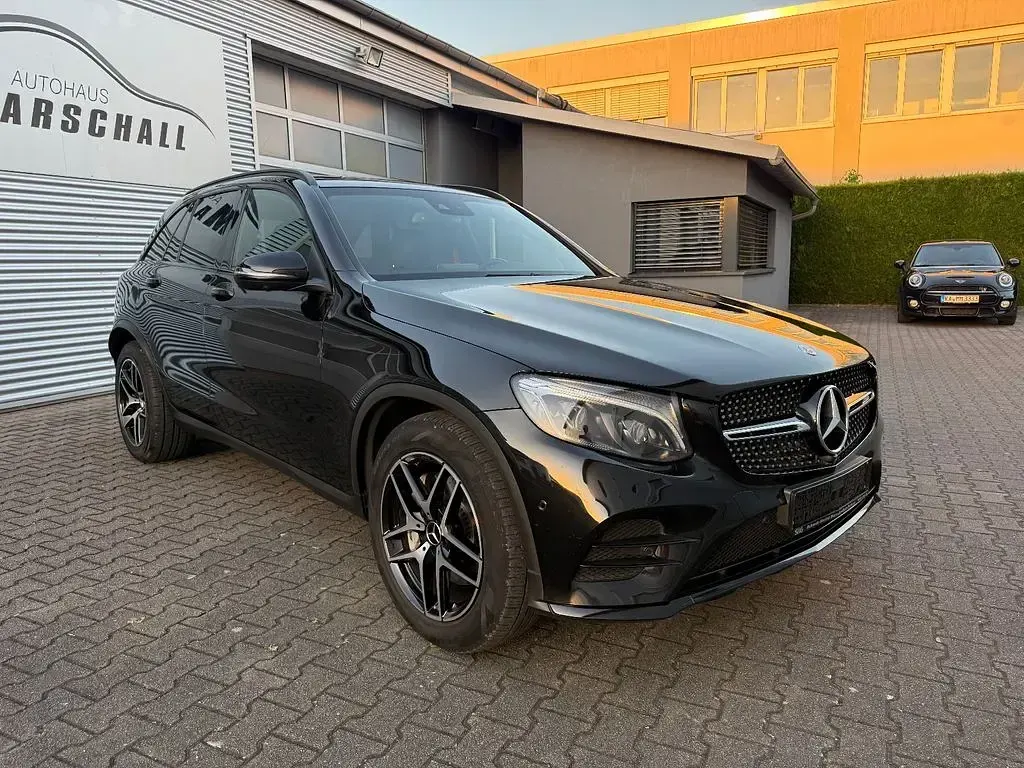 Gebraucht Mercedes GLC43 AMG AMG 367 PS (269 kW) 2018 Obsidianschwarz  metalliclack SUV