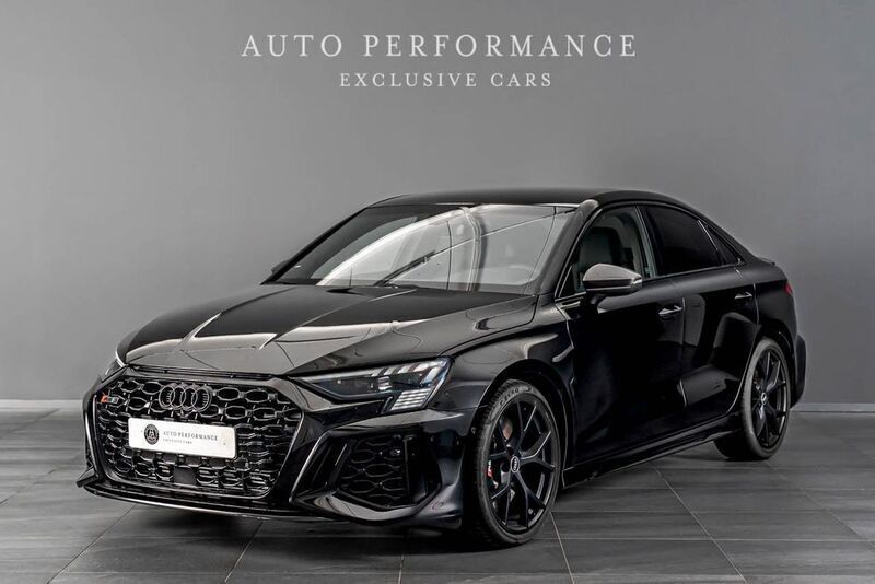 Schwarz Gebraucht 2024 Audi RS3 Sport Kleinwagen | 57.590 € (Superpreis) - Bild 1/4