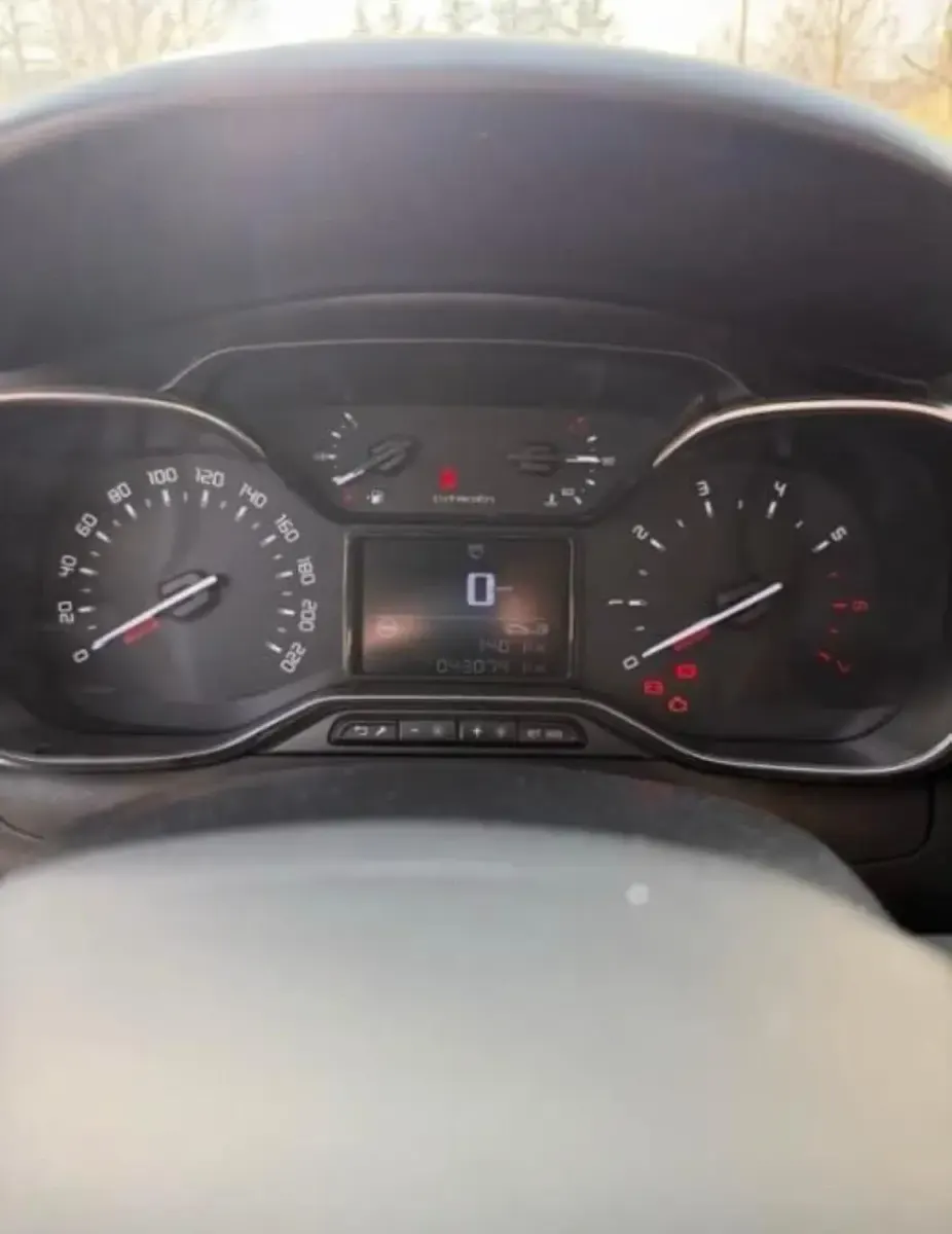 Gebraucht Citroën C3 83 PS (61 kW) 2019 Weiß Kleinwagen