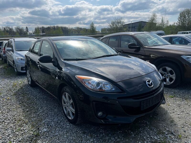 Schwarz Gebraucht 2013 Mazda 3 Edition Limousine | 3.990 € (Guter Preis) - Bild 1/4