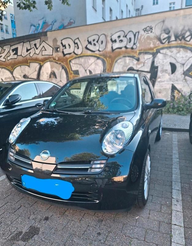 Schwarz Gebraucht 2004 Nissan Micra Kleinwagen | 2.100 € (Fairer Preis) - Bild 1/4