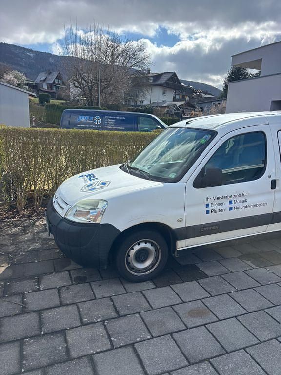 Gebraucht Citroën Berlingo Advance 69 PS (50 kW) 2005 Weiß Van / Kleinbus