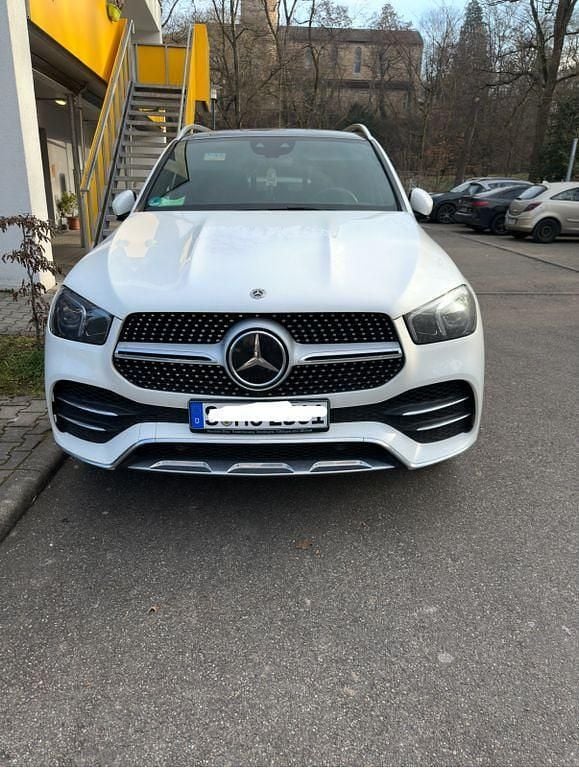 Weiß Gebraucht 2020 Mercedes GLE350 AMG SUV | 44.750 € (Guter Preis) - Bild 1/4