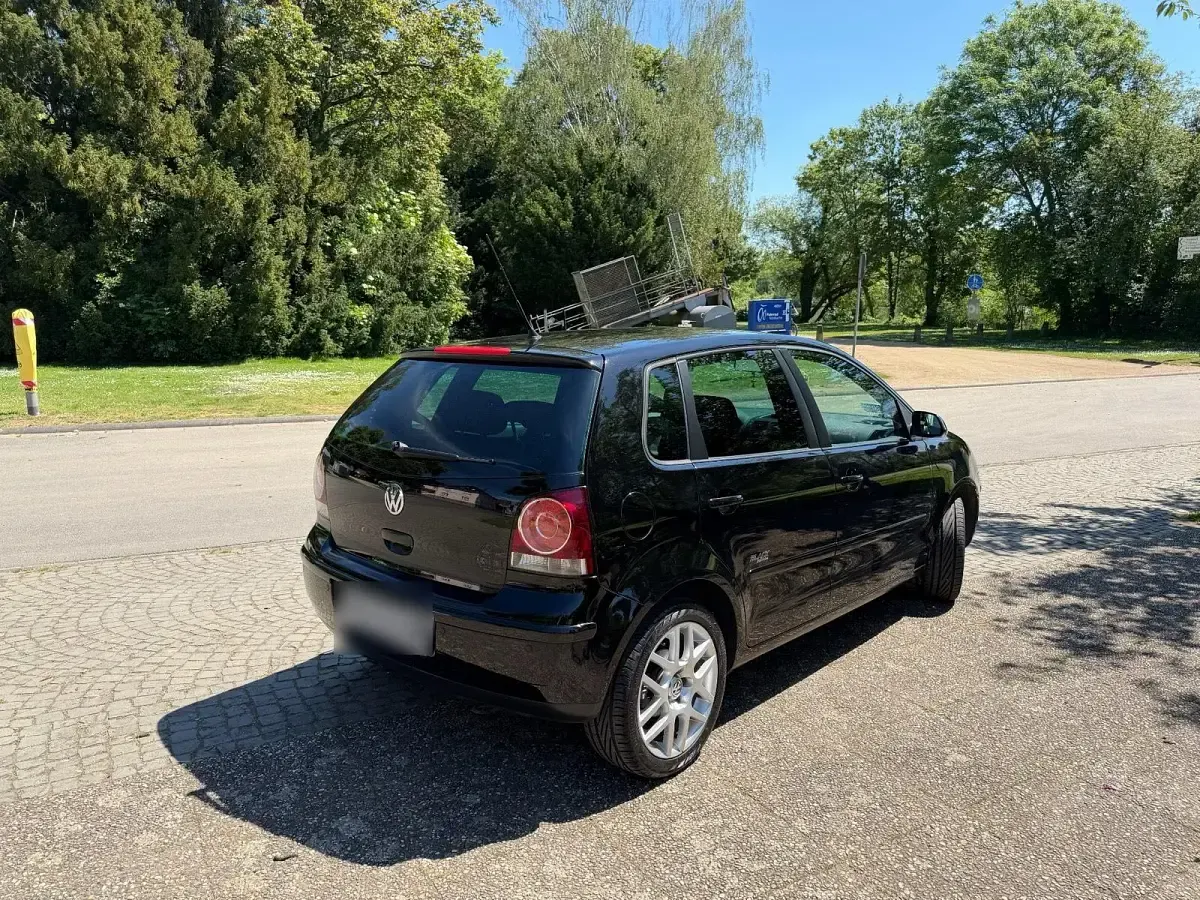 Gebraucht VW Polo Black Edition 80 PS (58 kW) 2008 Schwarz Kleinwagen