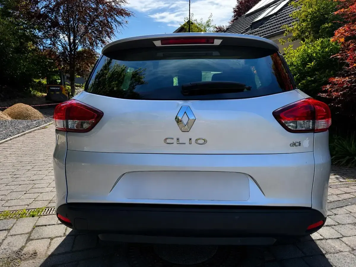 Gebraucht Renault Clio 75 PS (55 kW) 2013 Grau Kombi