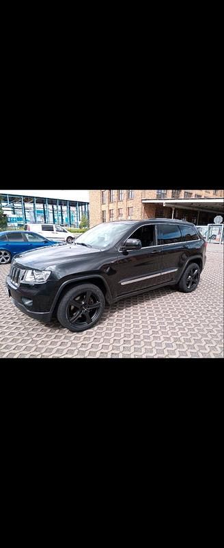 Gebraucht Jeep Grand Cherokee Laredo 230 PS (169 kW) 2013 Schwarz SUV