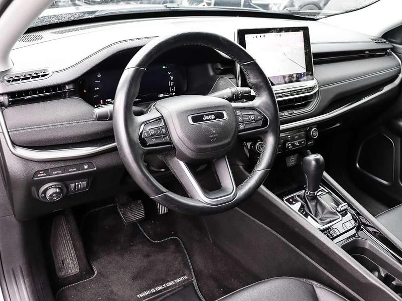 Gebraucht Jeep Compass Limited 241 PS (177 kW) 2022 Blau SUV