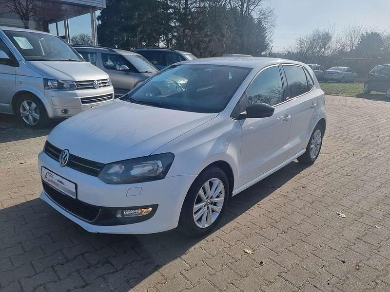 Gebraucht VW Polo Style 90 PS (66 kW) 2012 Weiß Kleinwagen