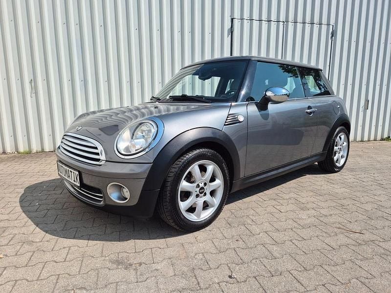 Grau Gebraucht 2010 Mini Cooper Kleinwagen | 8.999 € (Guter Preis) - Bild 1/4
