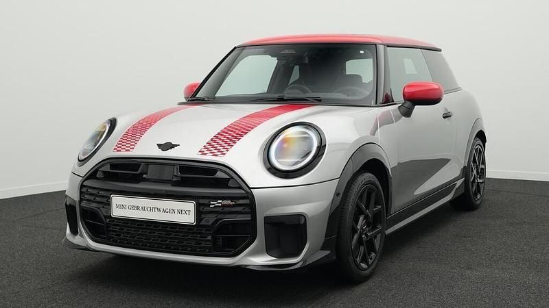 Usata Mini Cooper 156 CV (114 kW) 2024 Grigio Utilitaria