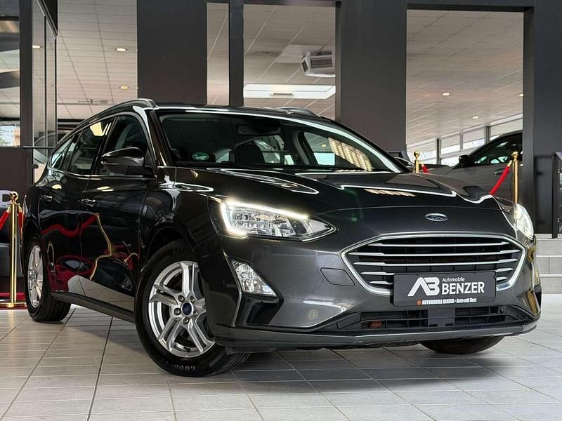 Gebraucht Ford Focus Cool & Connect 120 PS (88 kW) 2021 Grau Kombi