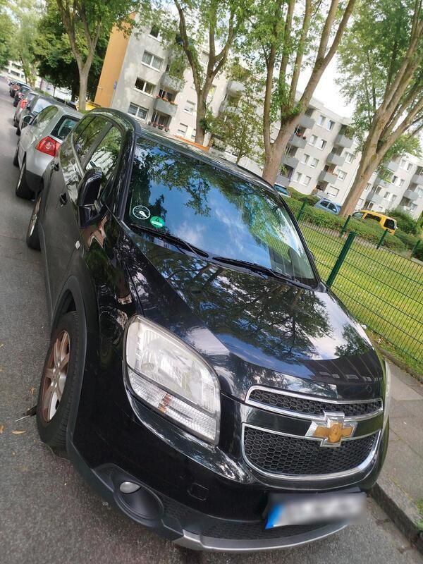 Schwarz Gebraucht 2013 Chevrolet Orlando Van / Kleinbus | 6.000 € (Superpreis) - Bild 1/4