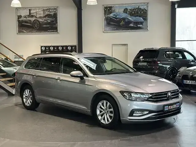 Gebraucht VW Passat Business 150 PS (110 kW) 2019 Andere Kombi