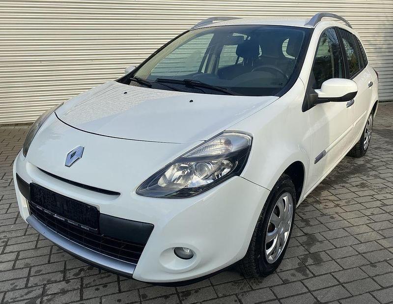 Gebraucht Renault Clio II Dynamique 101 PS (74 kW) 2010 Weiß Limousine
