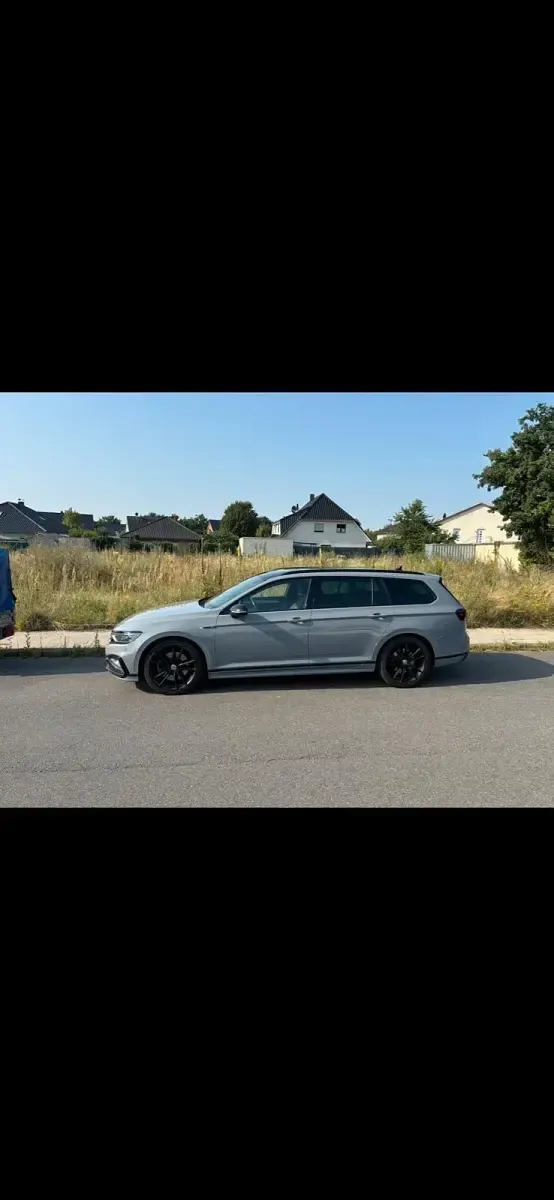 Gebraucht VW Passat R-line Edition 239 PS (175 kW) 2019 Grau Kombi