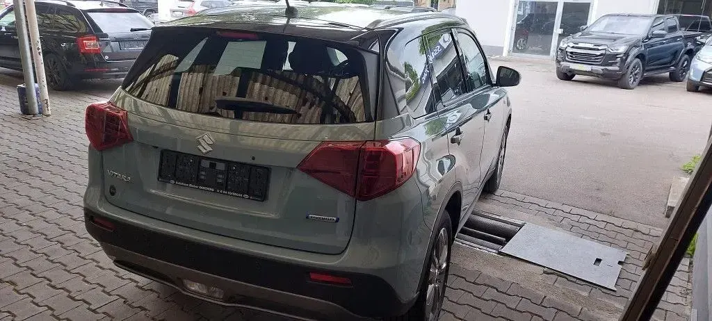 Neu Suzuki Vitara Comfort 110 PS (80 kW) 2026 Blau SUV