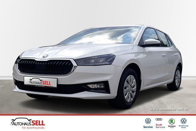 Weiß Gebraucht 2023 Skoda Fabia Ambition Kleinwagen | 16.480 € (Fairer Preis) - Bild 1/4