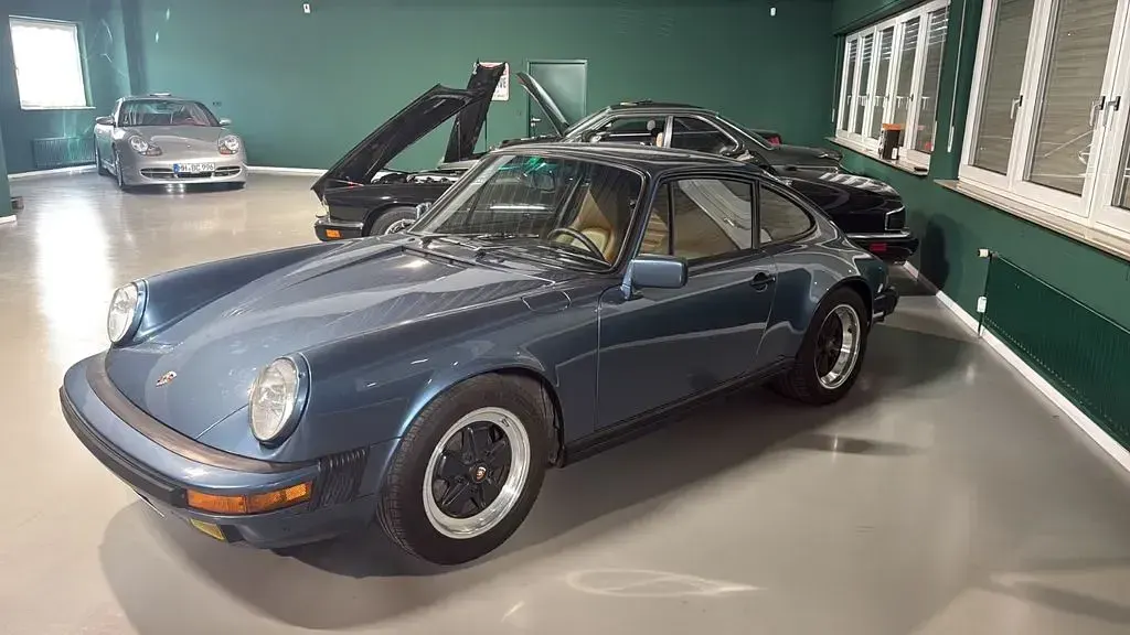 Gebraucht Porsche 911 Carrera 218 PS (160 kW) 1989 Blau Coupé