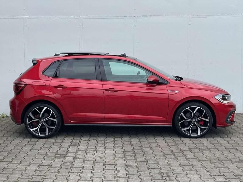 Gebraucht VW Polo Beats 207 PS (152 kW) 2023 Kings red metallic Kleinwagen