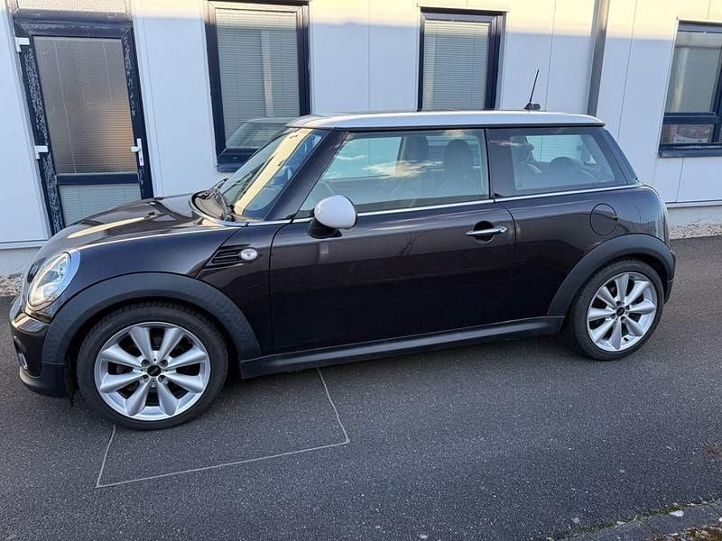 Gebraucht Mini Cooper D 111 PS (81 kW) 2013 Braun Kleinwagen