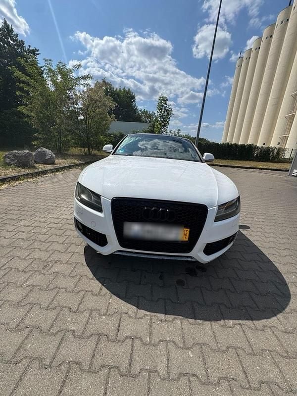 Weiß Gebraucht 2010 Audi A5 S-Line Coupé | 7.500 € (Superpreis) - Bild 1/4