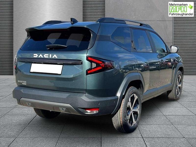 Neu Dacia Bigster Journey 158 PS (116 kW) 2025 Zedergrün SUV
