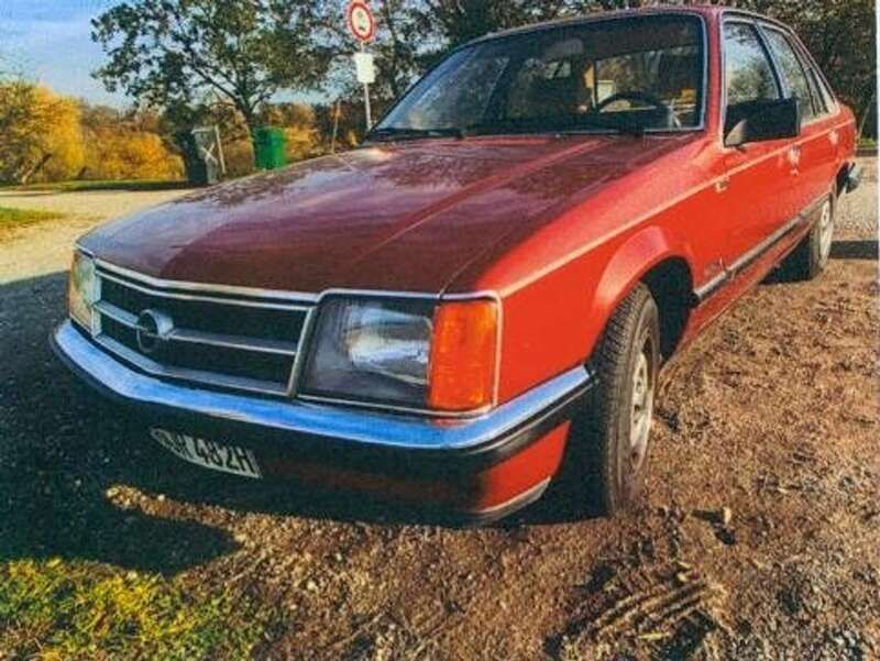 Rot Gebraucht 1982 Opel Commodore Limousine | 5.800 € - Bild 1/4