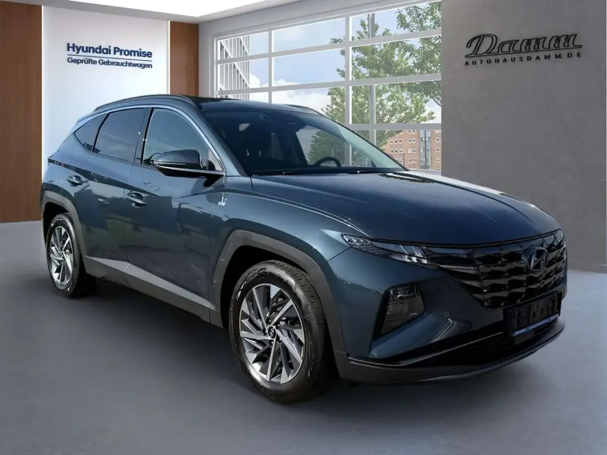 Gebraucht Hyundai Tucson Trend 180 PS (132 kW) 2022 Teal blue / met SUV