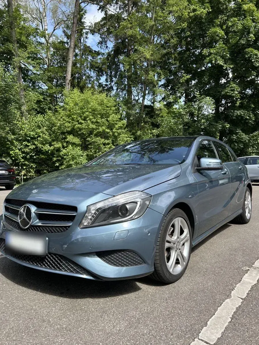 Brugt Mercedes A180 122 HK (89 kW) 2015 Blå Sedan