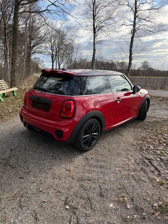 Gebraucht Mini John Cooper Works 102 PS (75 kW) 2020 Rot Kleinwagen